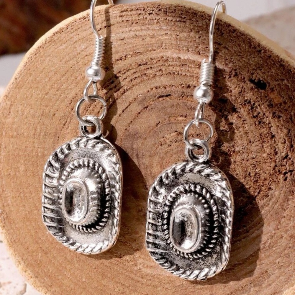 long earrings with hat